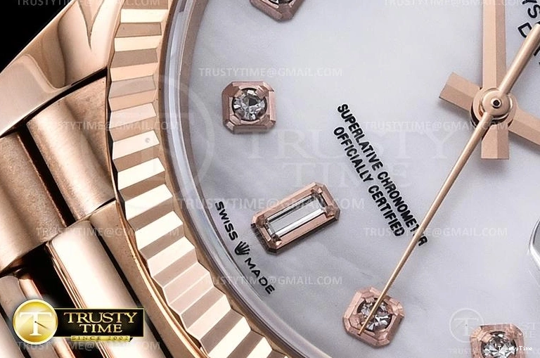 1119 RDD0223A – DayDate 36mm Packable 702